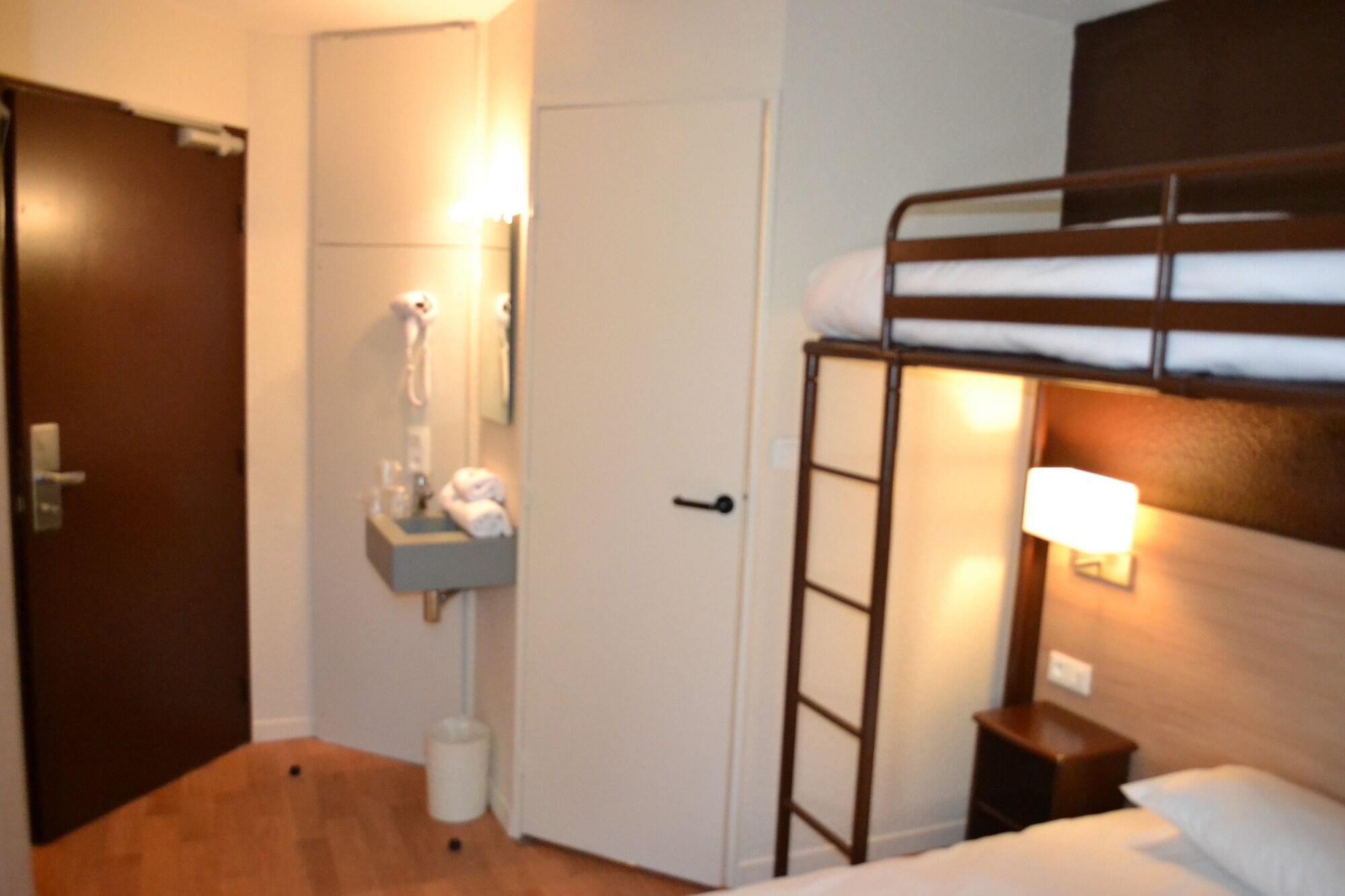 Brit Hotel Essentiel Tours Nord Ngoại thất bức ảnh