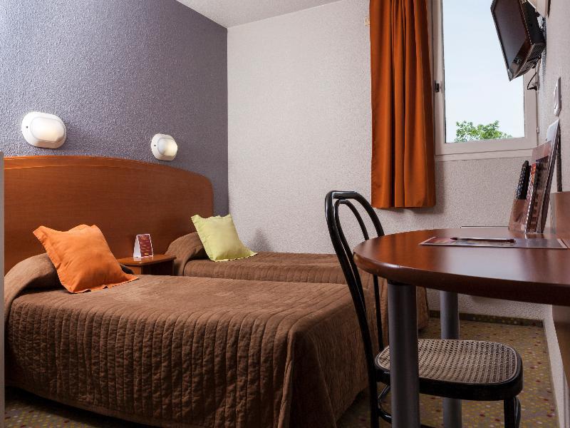 Brit Hotel Essentiel Tours Nord Ngoại thất bức ảnh
