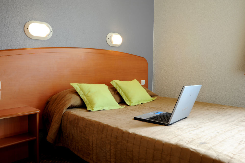 Brit Hotel Essentiel Tours Nord Ngoại thất bức ảnh