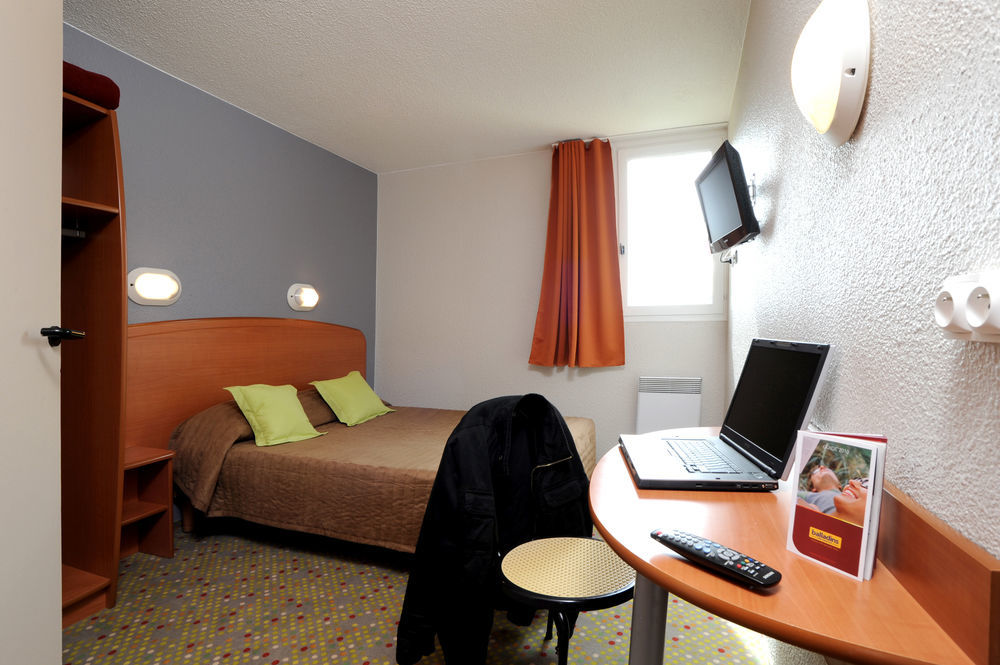 Brit Hotel Essentiel Tours Nord Ngoại thất bức ảnh