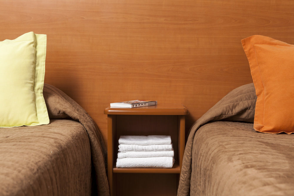 Brit Hotel Essentiel Tours Nord Ngoại thất bức ảnh